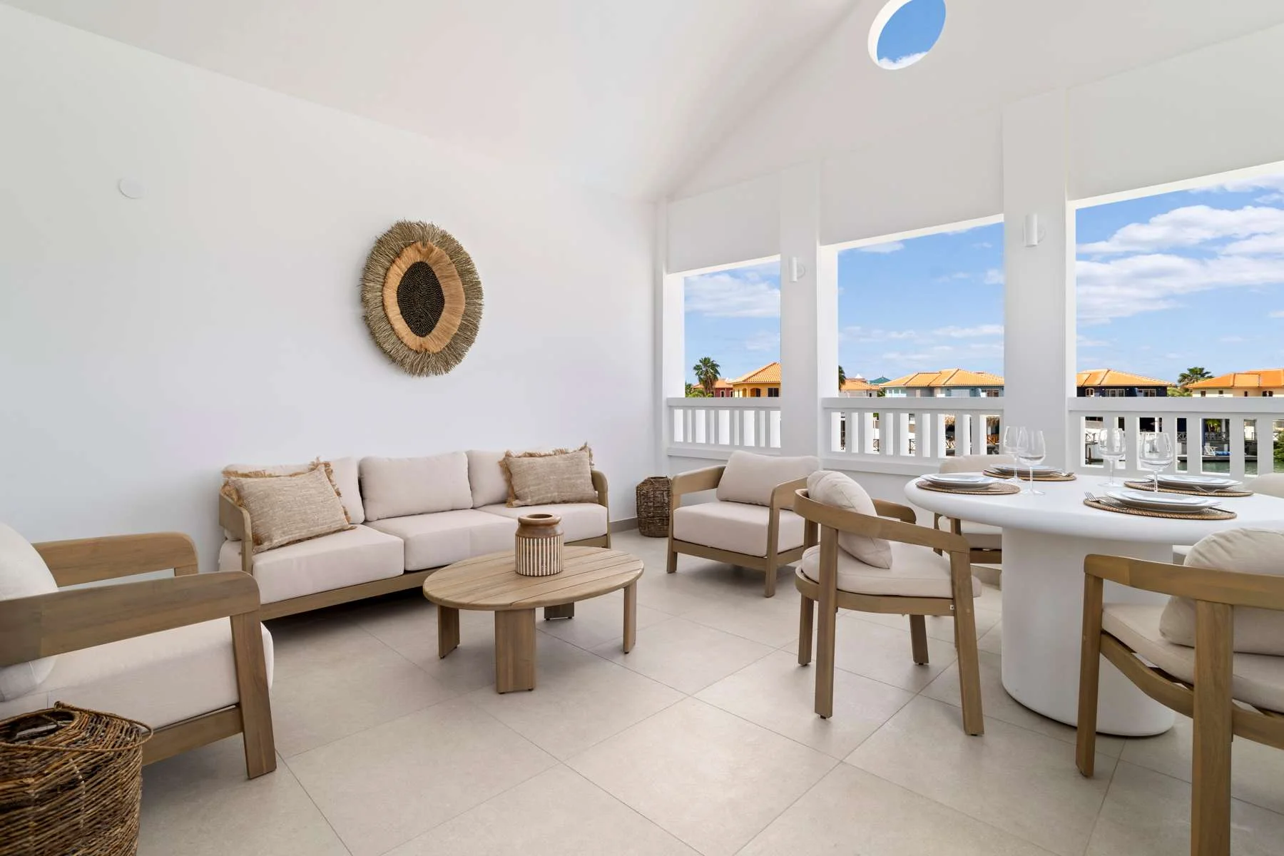 Laguna Serena Apartment