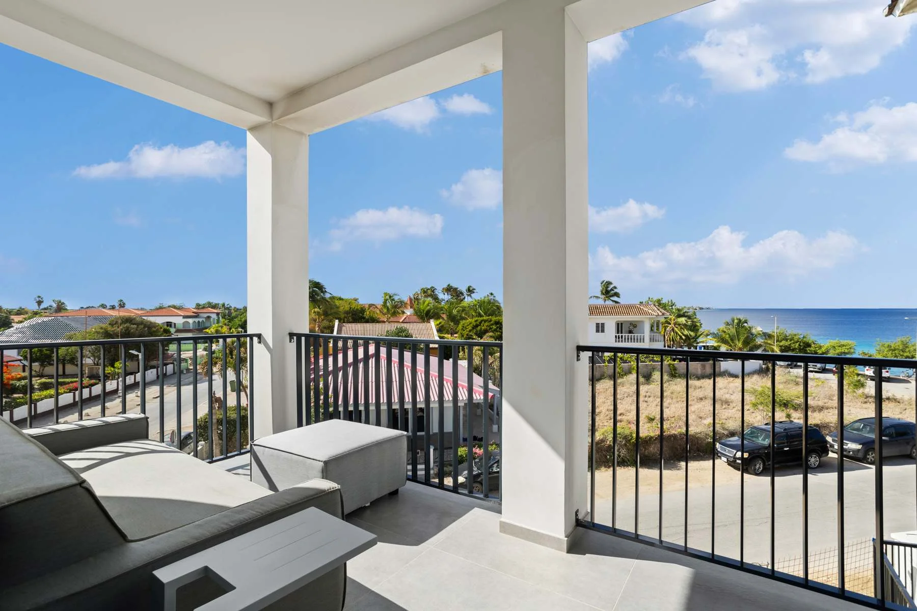 Bonaire Beach Apartments 9