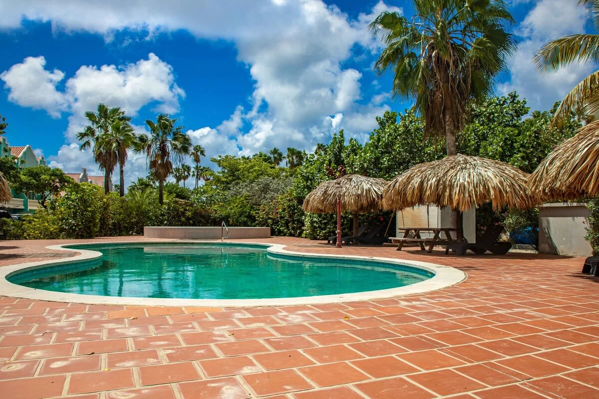 Caribbean Court Good Vibes