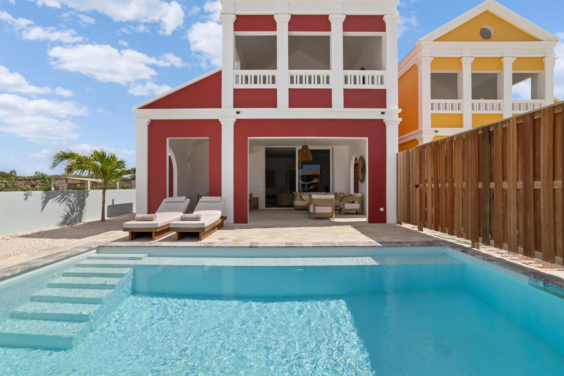 Laguna Serena Villa